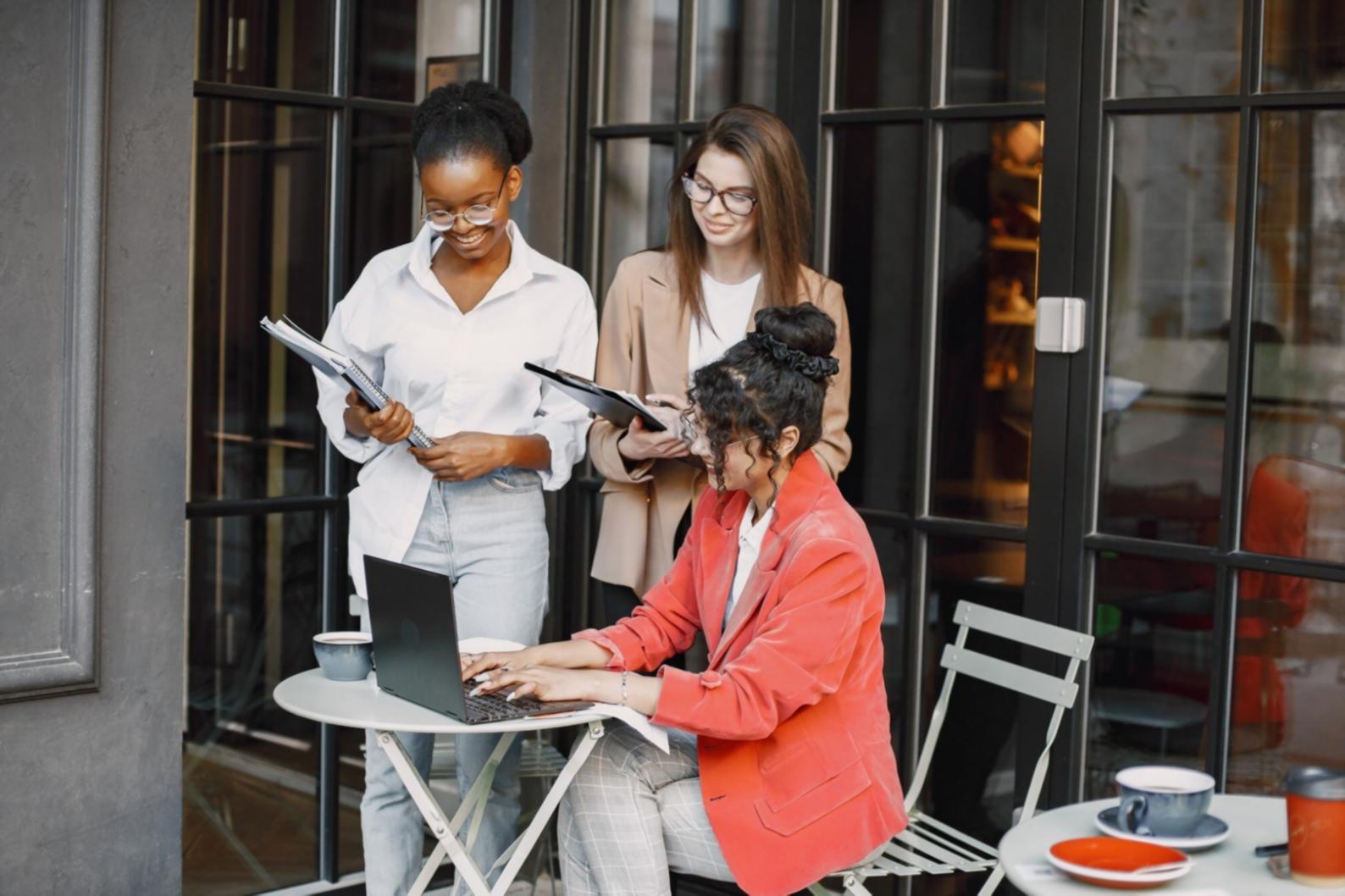 Analiză financiară detaliată